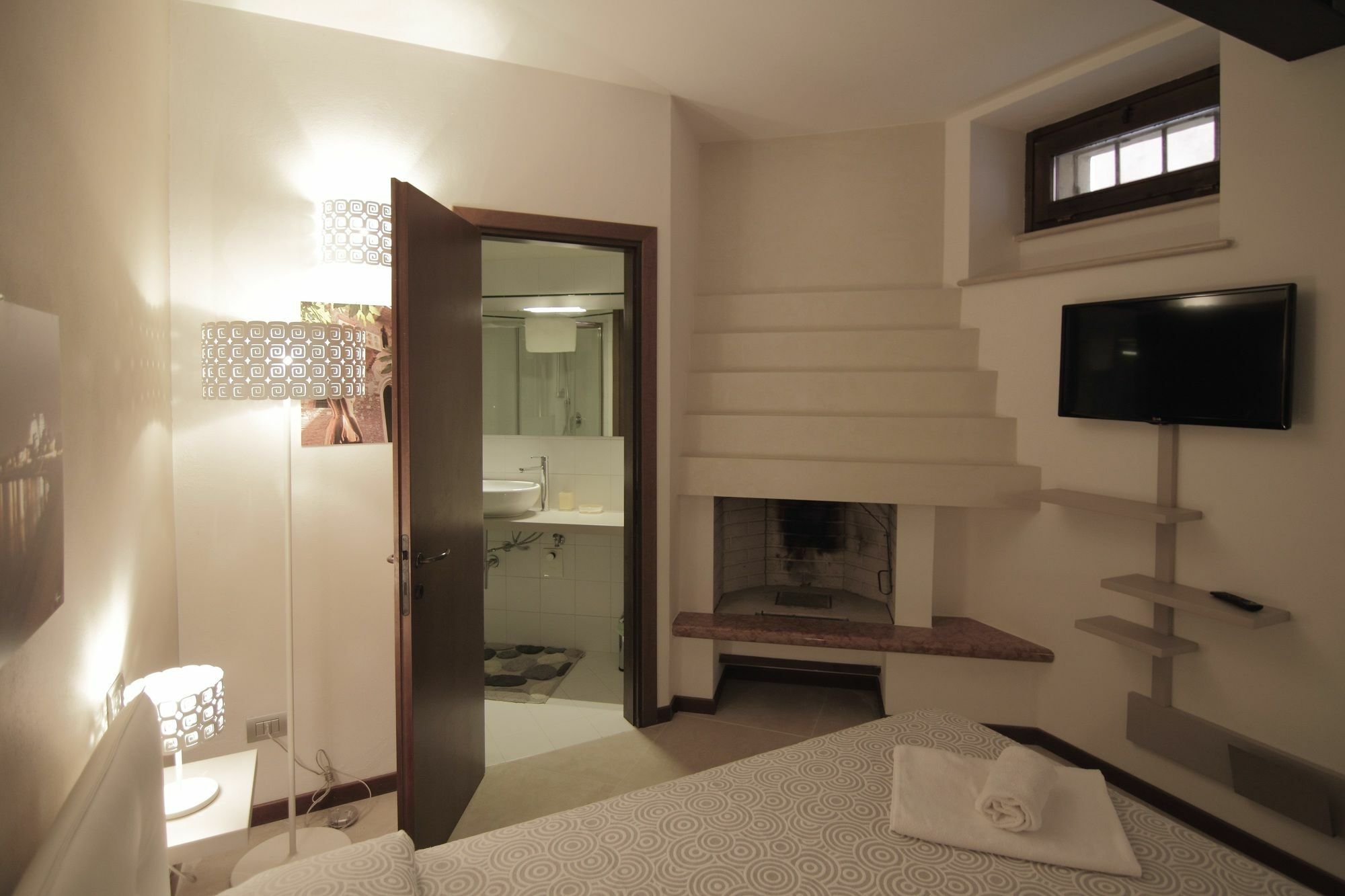 Residenza S. Giovanni In Foro เวโรนา ภายนอก รูปภาพ
